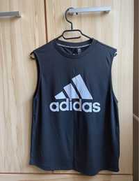 Czarny sportowy podkoszulek Adidas.