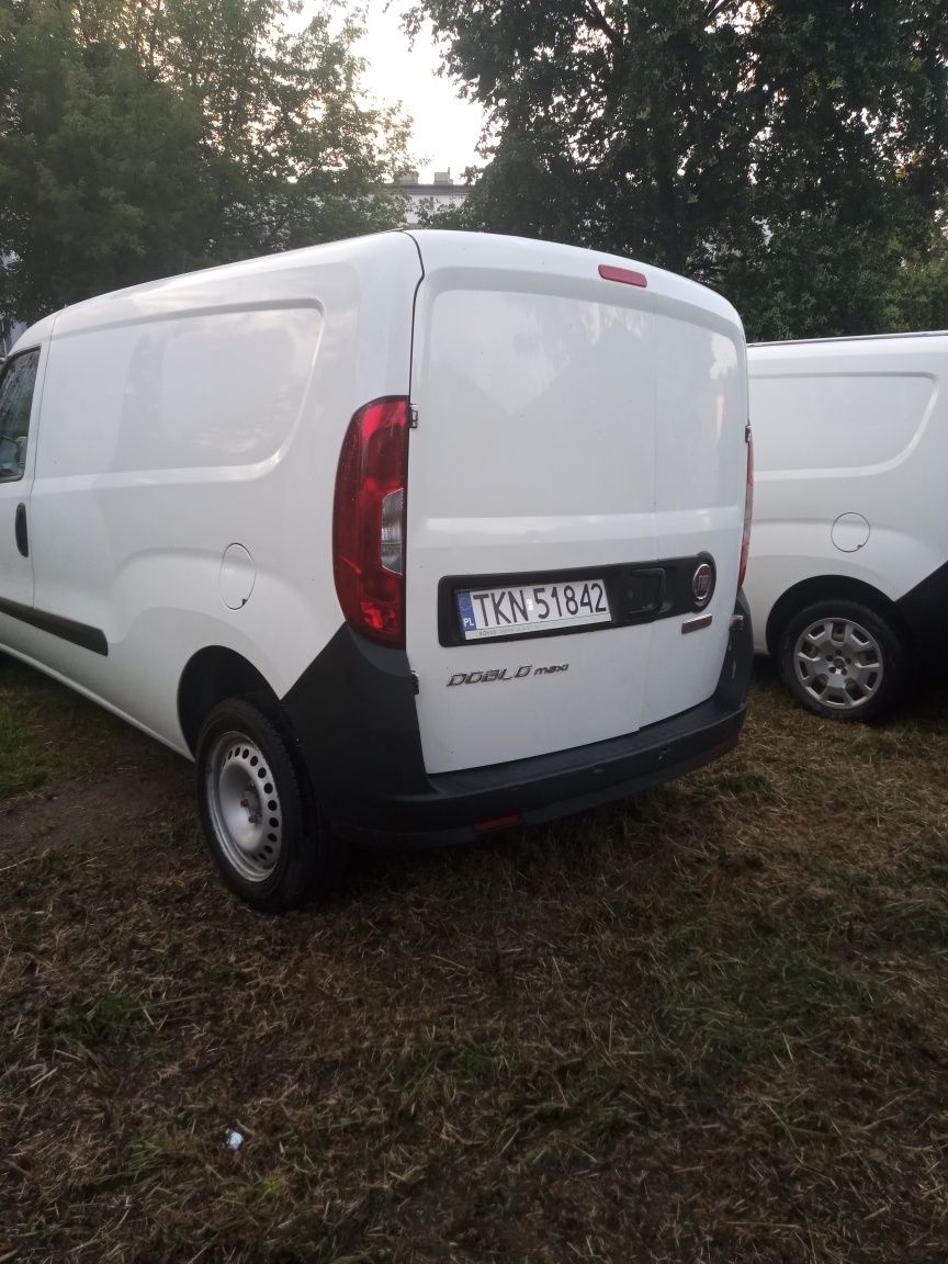 Fiat Doblo Maxi – 2 sztuki – Gotowe do pracy!
