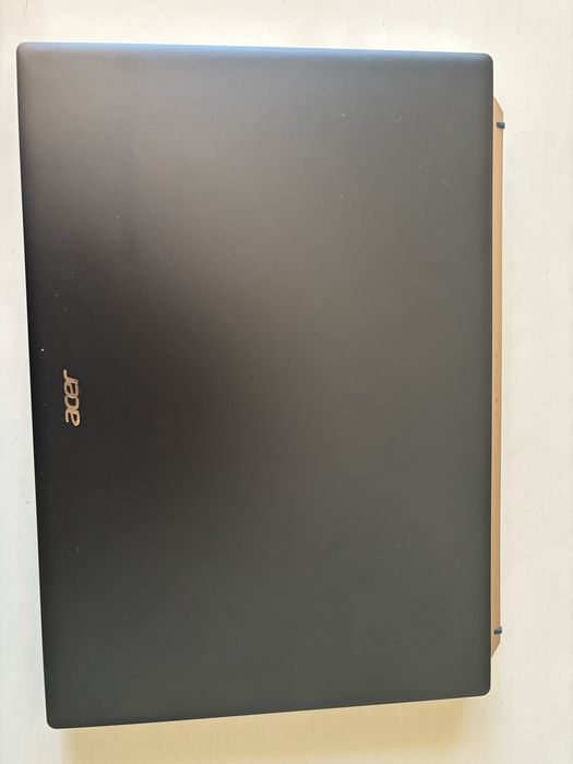 Portatil Acer swift5 14”