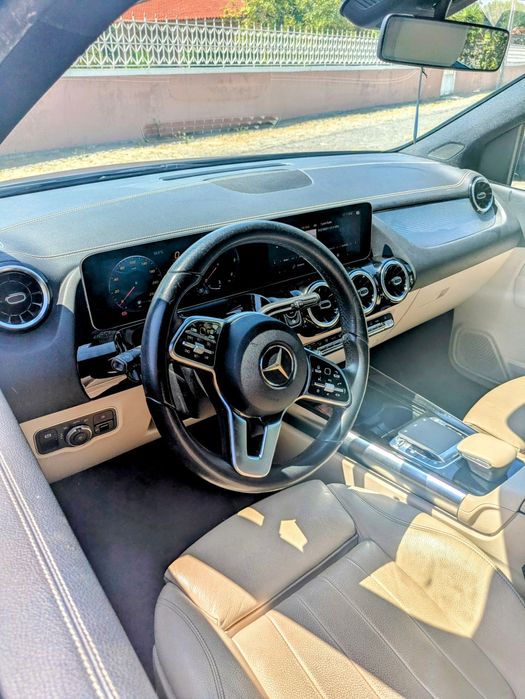Mercedes B 200 D 8G-DCT  Como Novo