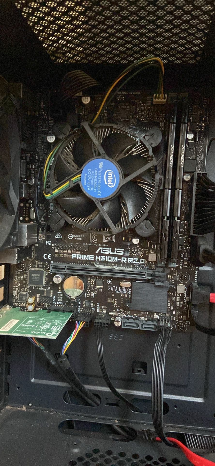 Kit i3 9100f + 16gb hyperX +fonte 80 plus+ torre