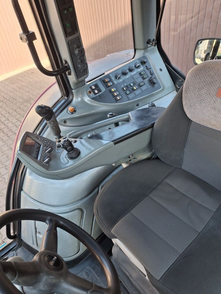 Valtra N121 + tur