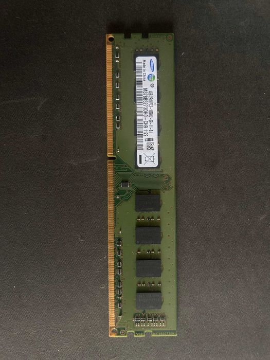 Оперативна пам’ять Samsung 4GB DDR3 1600MHz