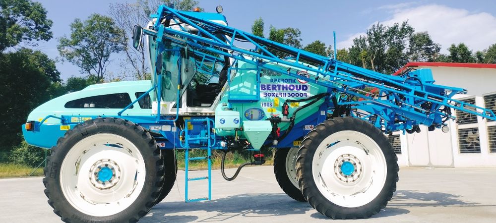Opryskiwacz Samojezdny Berthoud BOXER II 3000 24/21