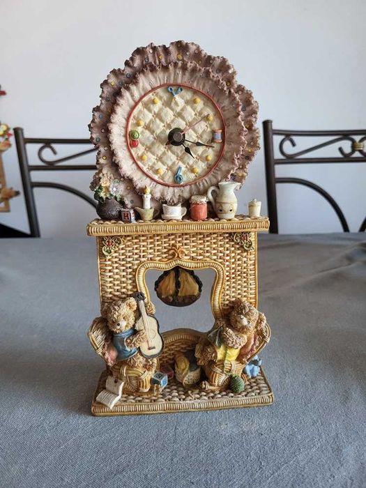 Relógio em Cerâmica com Pêndulo