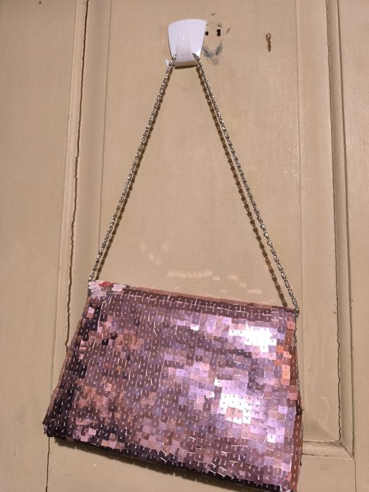 Conjunto sapatos carteira e 2 echarpes