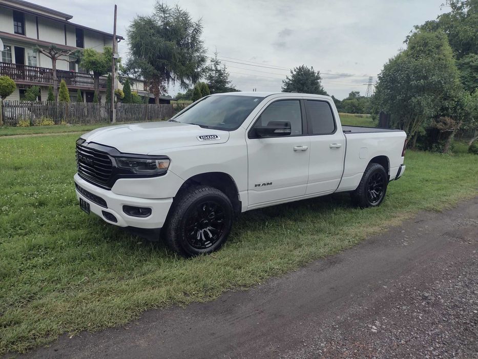 2022 RAM 1500 5.7 Hemi 4x4 Niski przebieg!! Vat 23