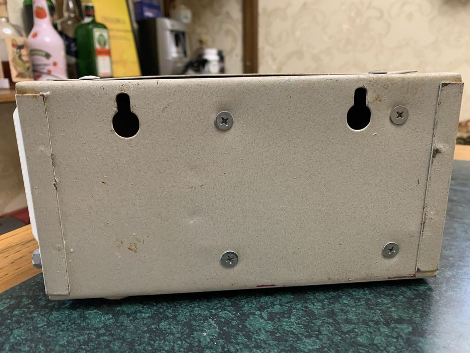 Яшик с понижающим трансформатором 220/36 В