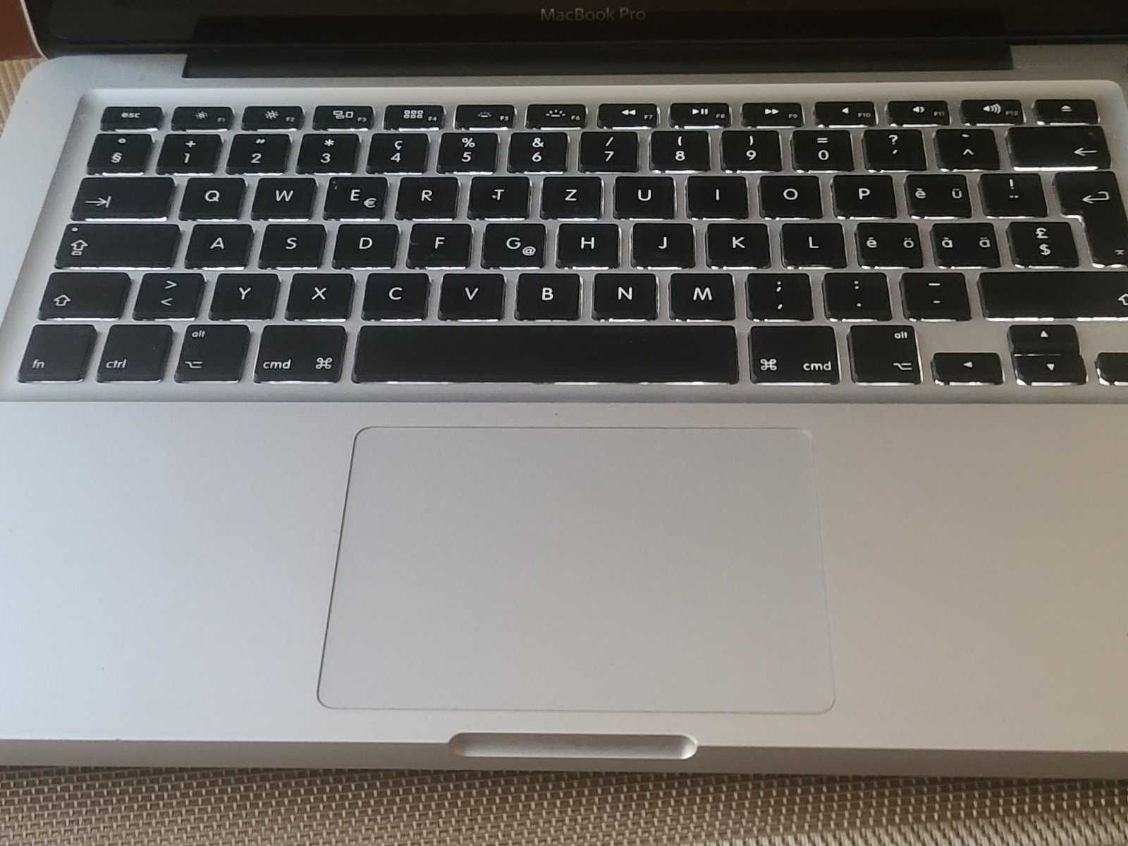 Макбук Macbook Pro 8.1 A1278 2011 mid I5 4x3,00GHz 8GB SSD 256GB