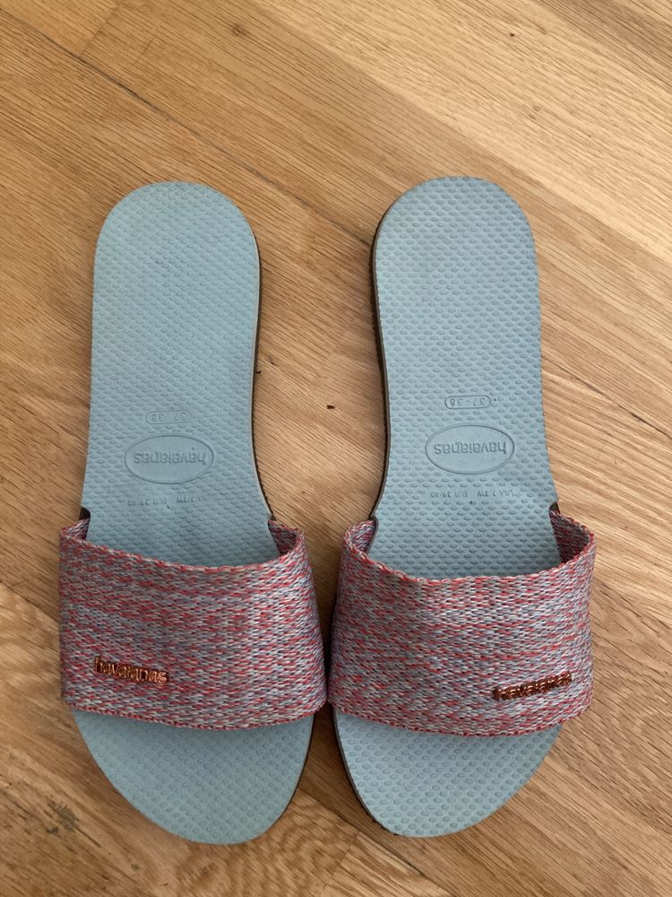 Sandálias Havaianas novas