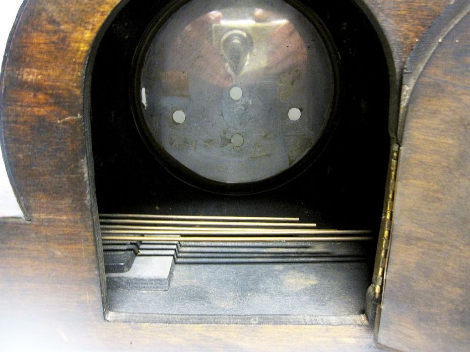 antiga caixa de relógio em madeira Arte Deco