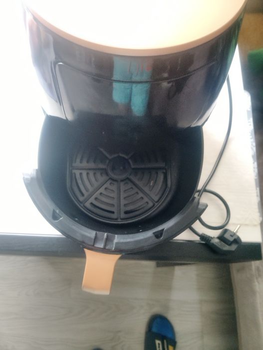 Продам мултипіч стоїть без діла