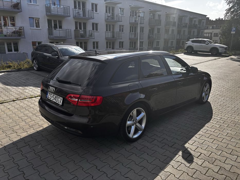 AUDI A4 B8 2.O TDI CGLC 177KM 3X SLINE nowy przeglad felgi 18”