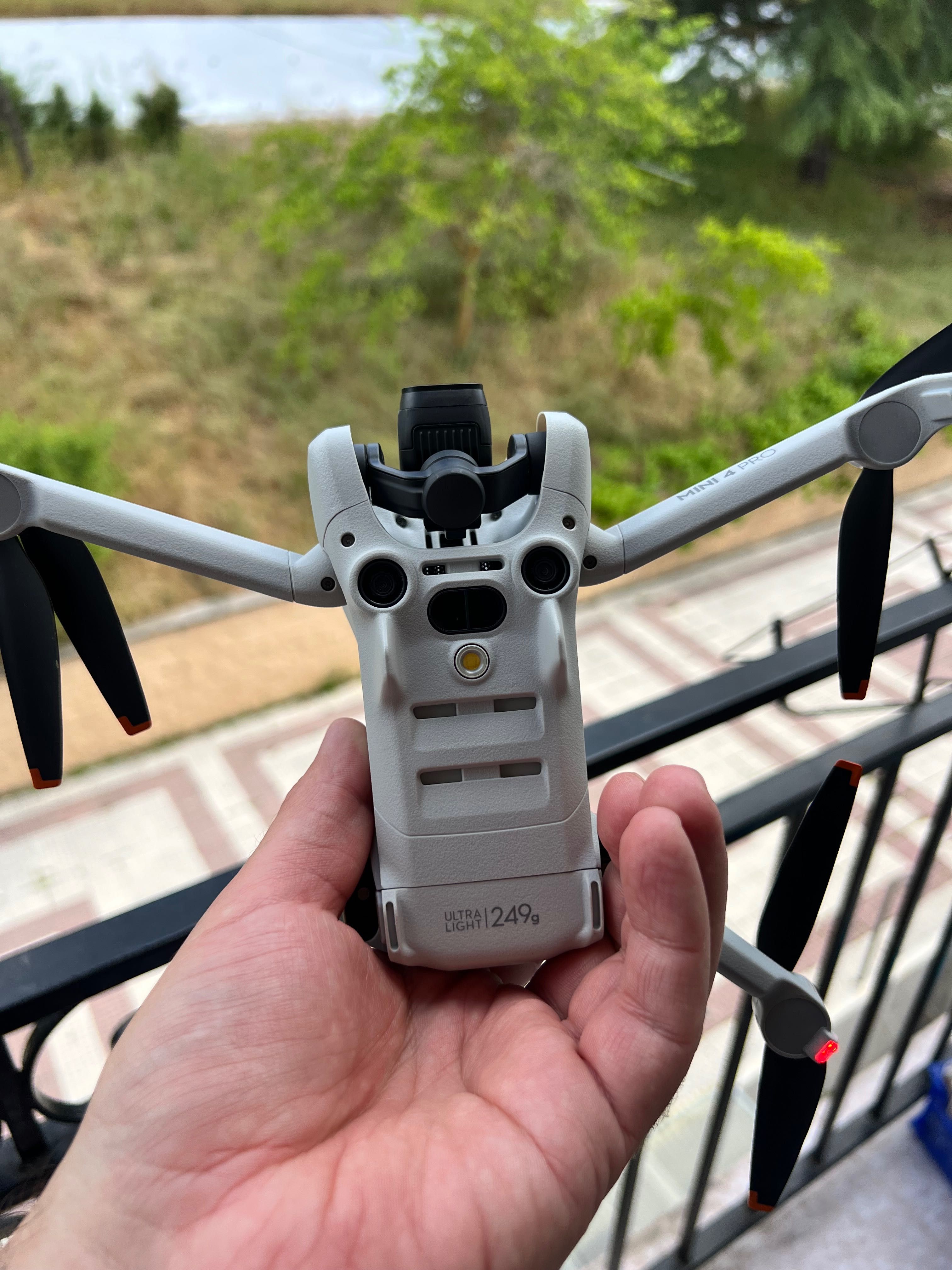 Дрон dji mavic mini 4 pro