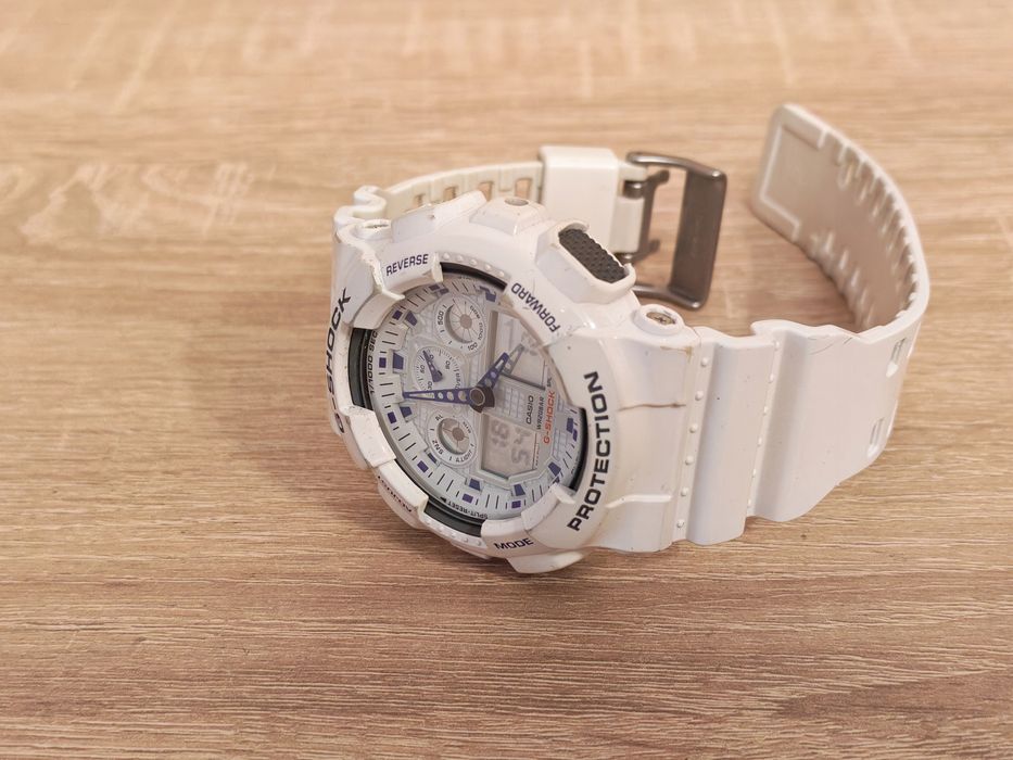 Zegarek g-shock ga100a biały sportowy męski analogowo cyfrowy