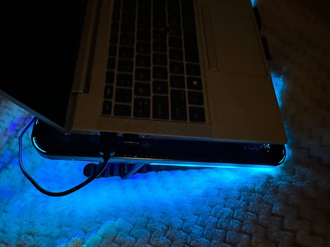 Coolcold 15.6-17.3 calowa podstawka chłodząca do laptopa