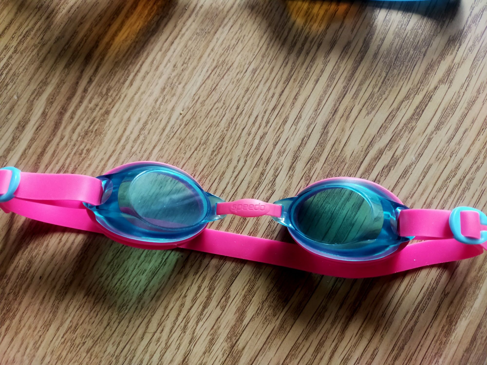 Окуляри для плавання Speedo