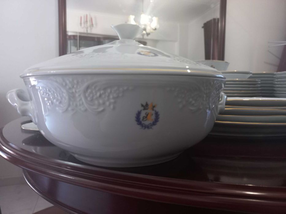 Conjunto Porcelana Batalha