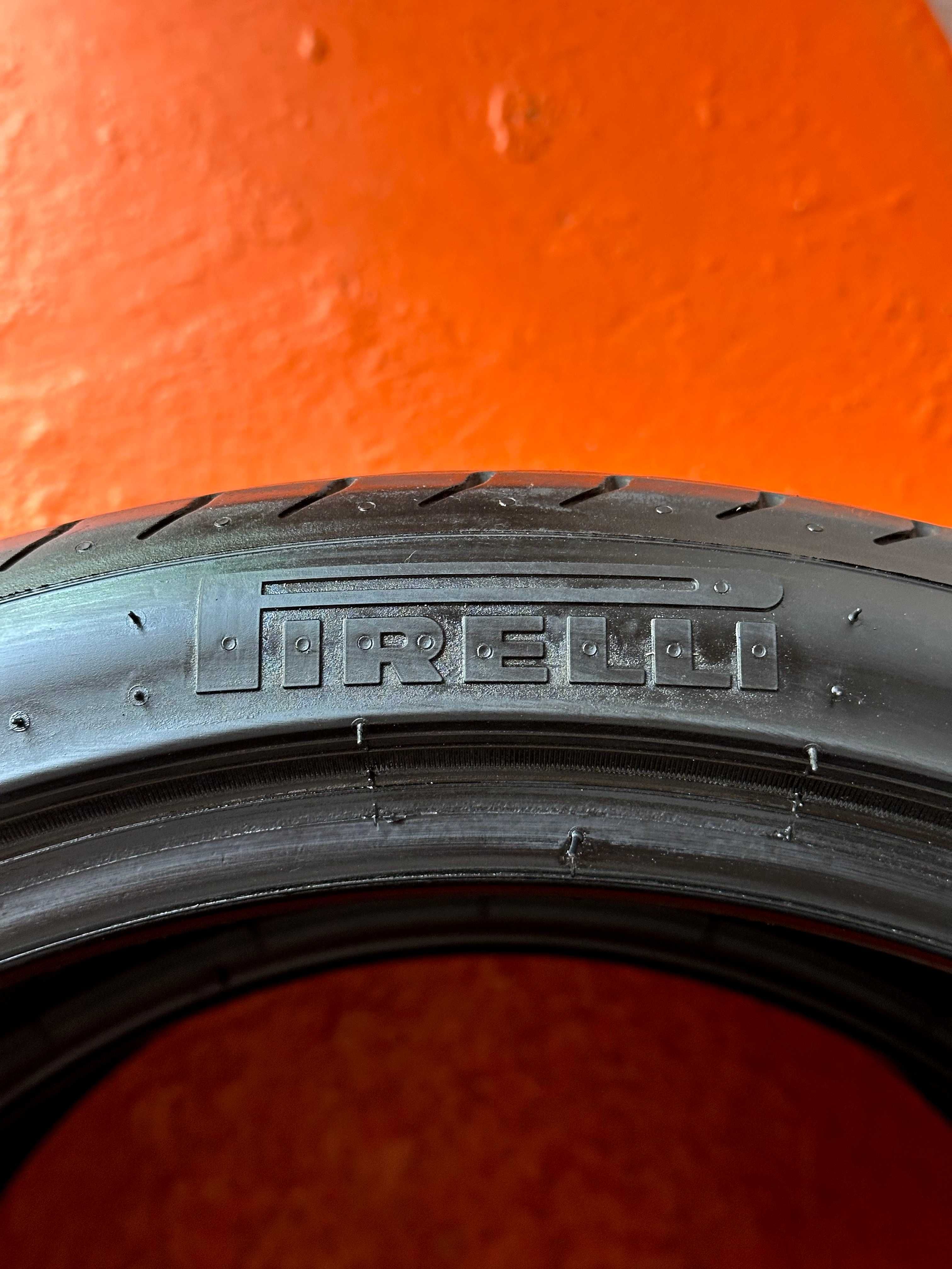 Pneus Pirelli Pzero - 245/35/19 - Como NOVOS