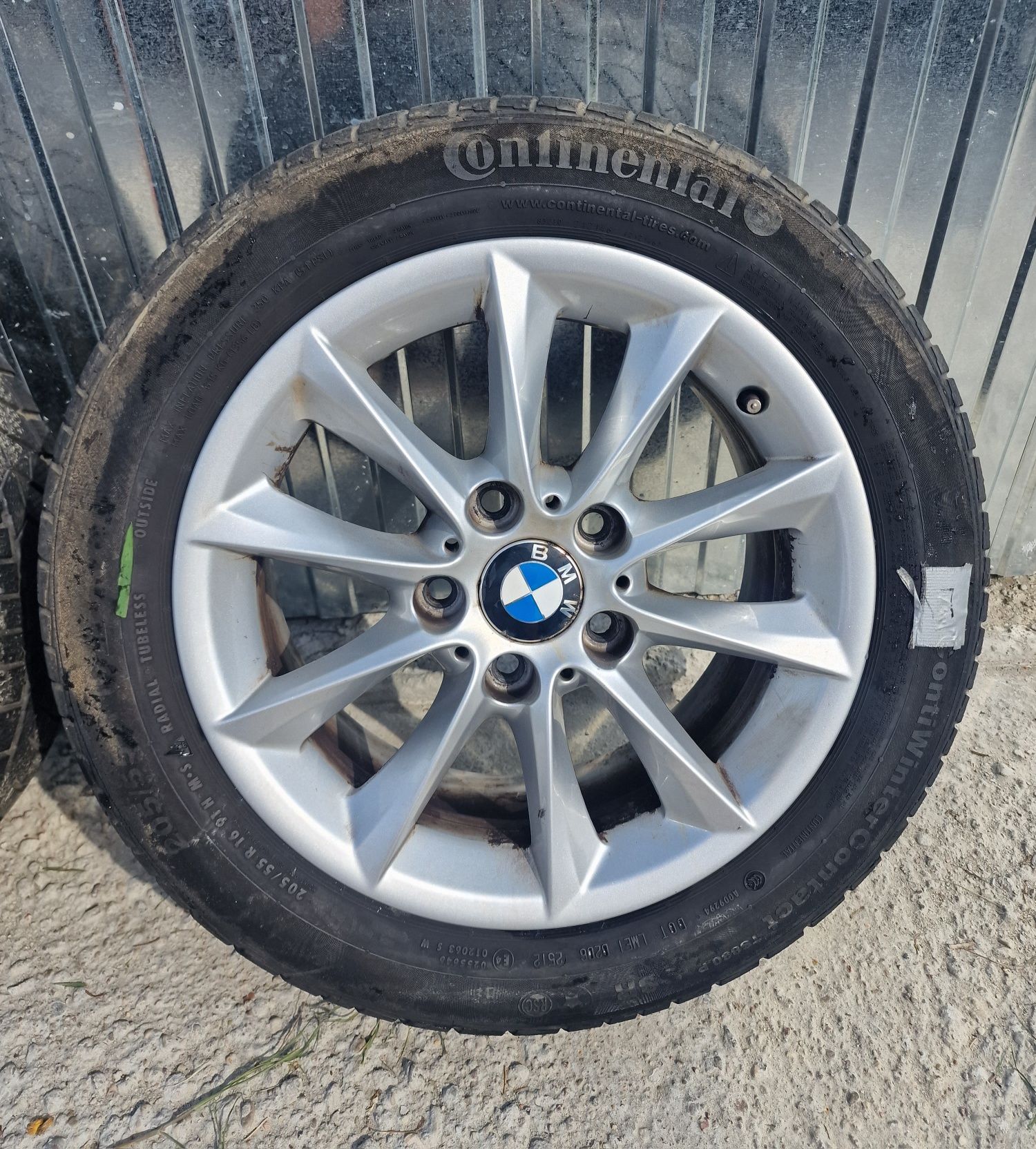 Felgi BMW orygianlne z oponami 16 cali