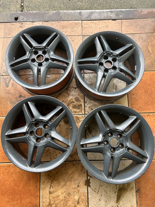Alu felgi 17 cali 5x100 Vw audi seat skoda komplet