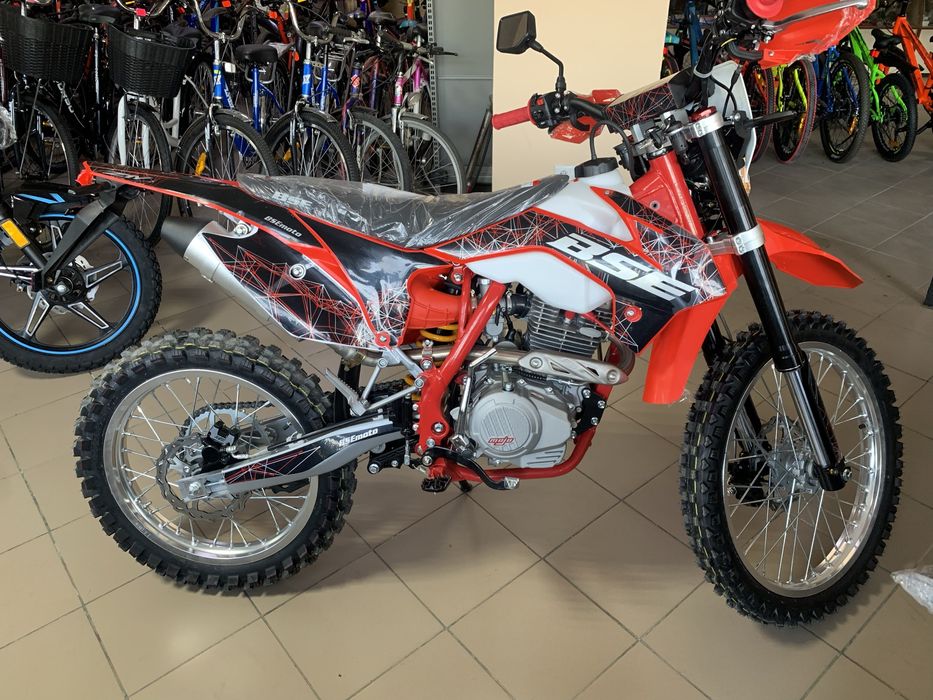 Мотоцикл BSE. 250сс. S-2 Ендуро. Доставка.