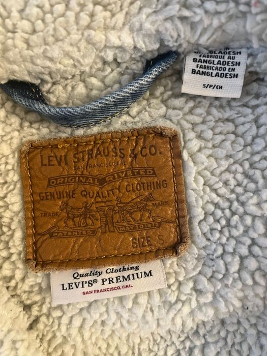 Kurtka dżinsowa type iii trucker z kożuszkiem Levi's M