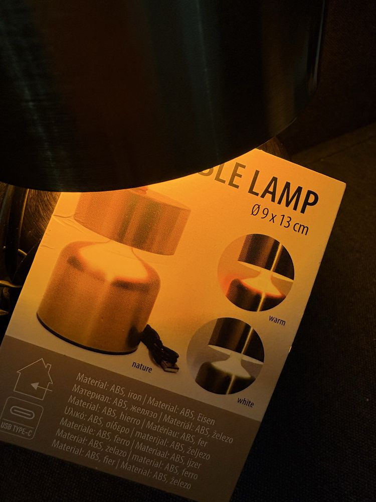 Lampka , lampa dotylkowa