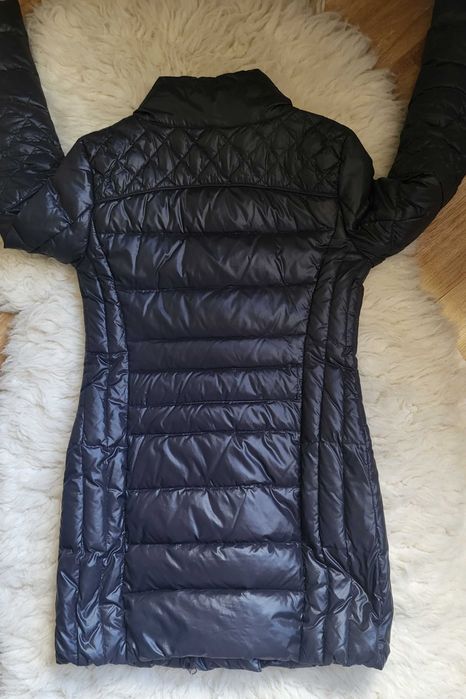 Czarny puchowy płaszcz Cerruti włoskie 40= XS