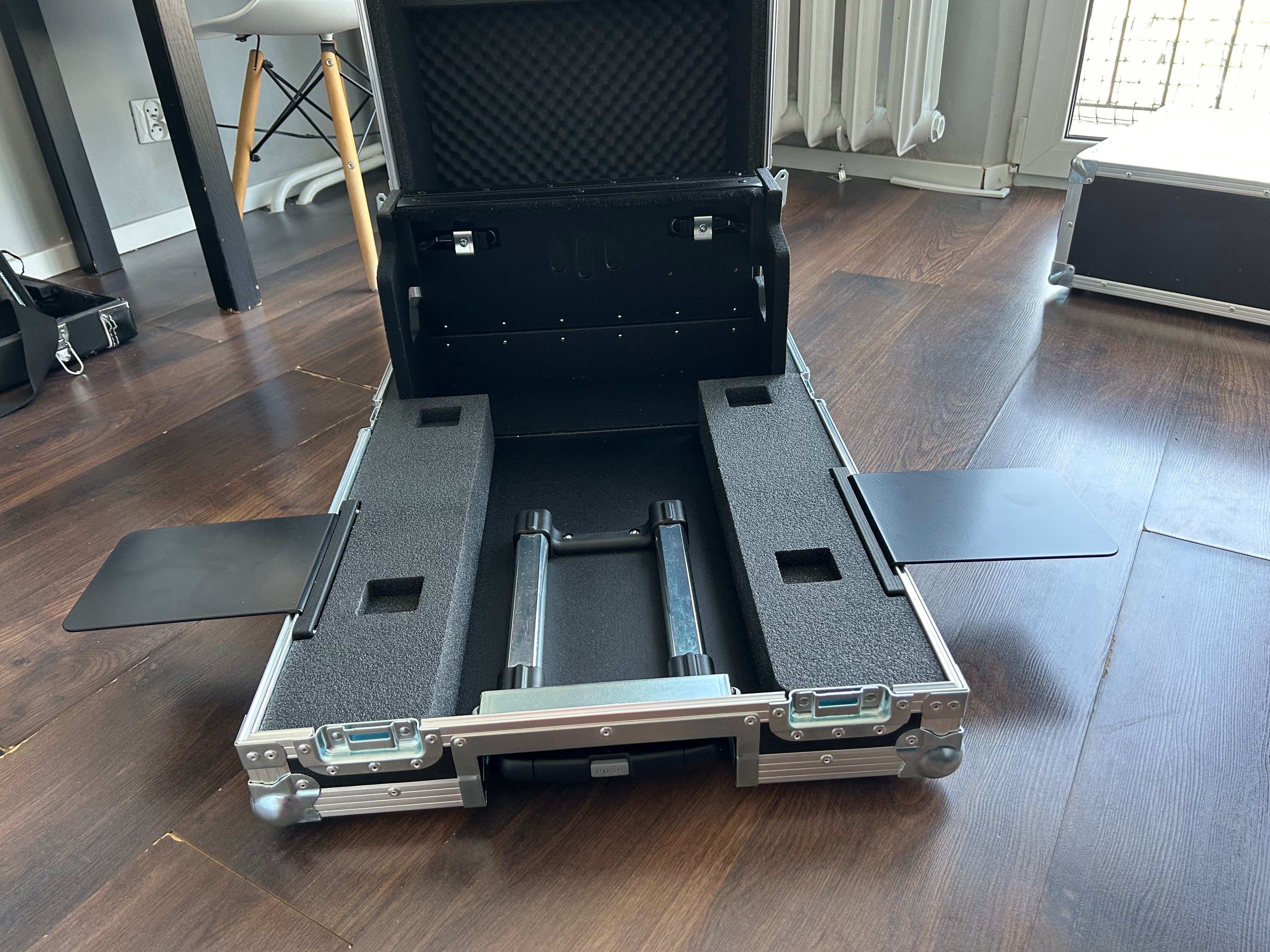 Behringer Wing Compact - Case ZCASE