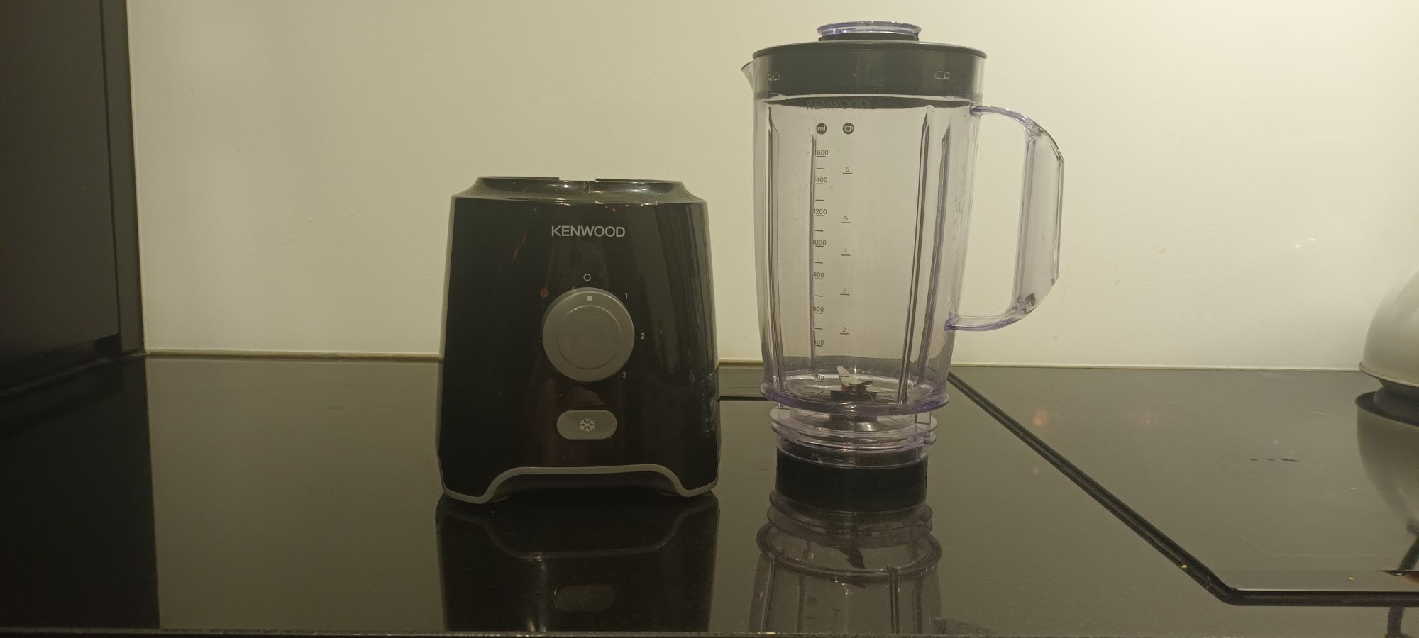 Blender kielichowy kenwood Mikser Kenwood BLP41.A0WH