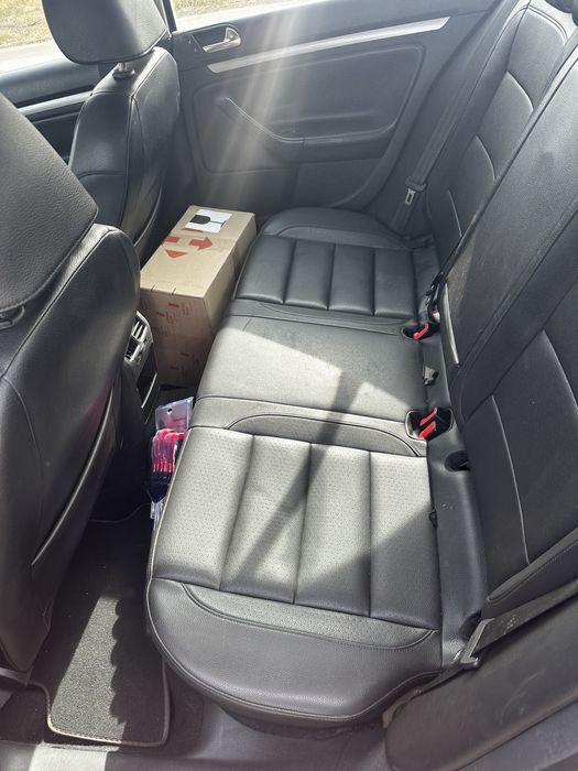 Volkswagen jetta 2010 рік 2,5 бензин/газ