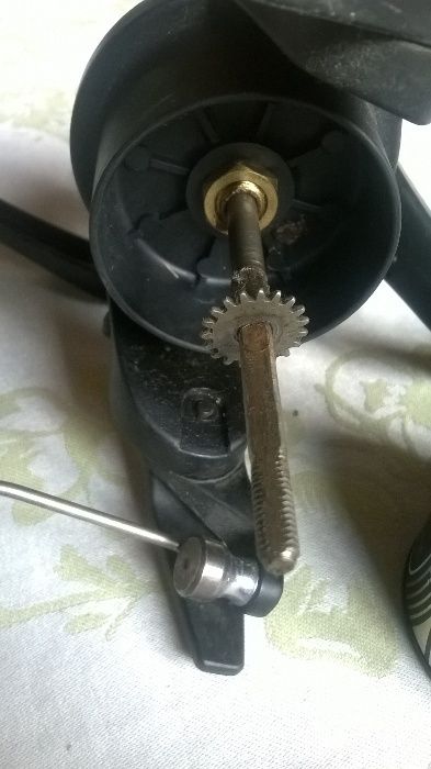 kołowrotek Abu Garcia Cardinal black max 64
