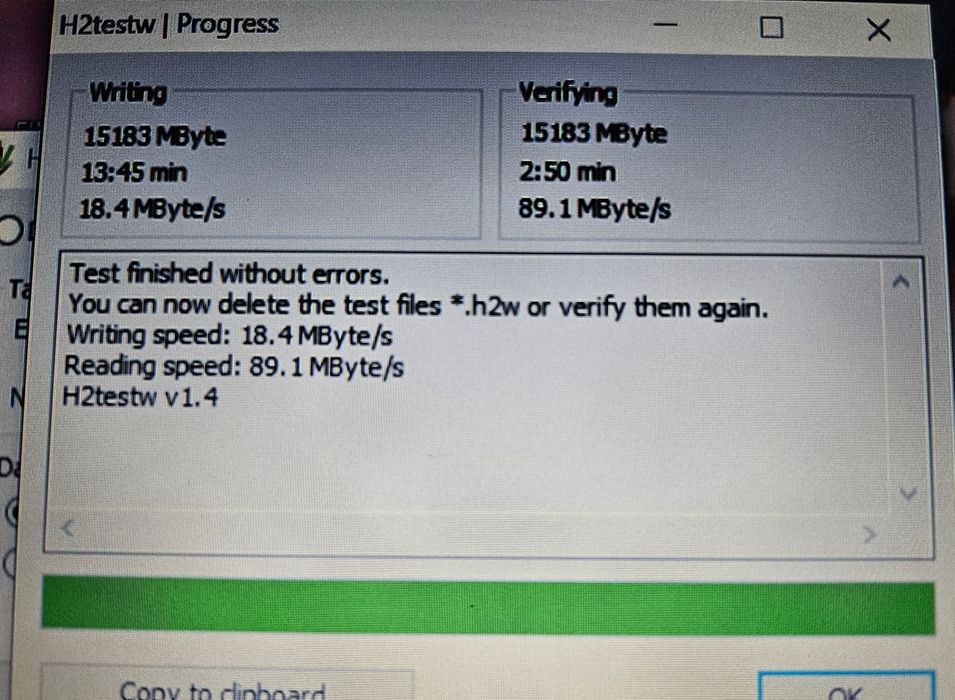Pendrive kościotrup