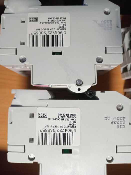 Автоматичний вимикач ETI ETIMAT 3P C10. C16. C25.