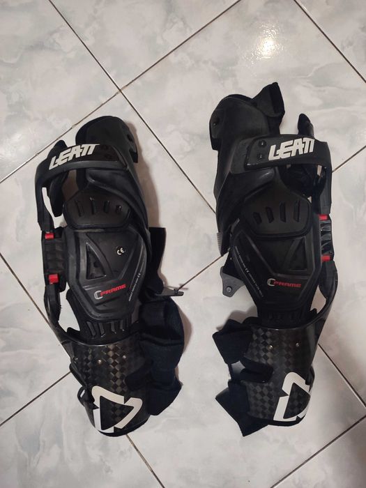 Vendo Joelheiras como novas