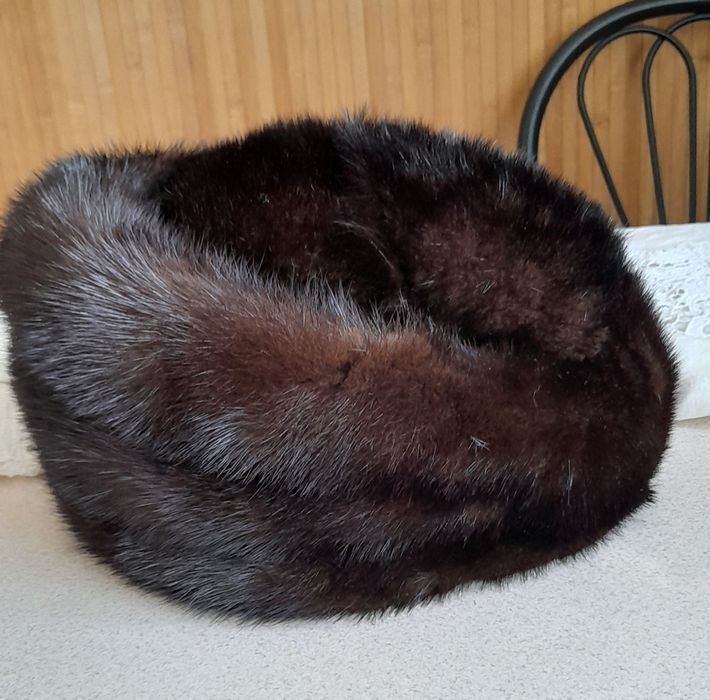 Продам шапку з хутра