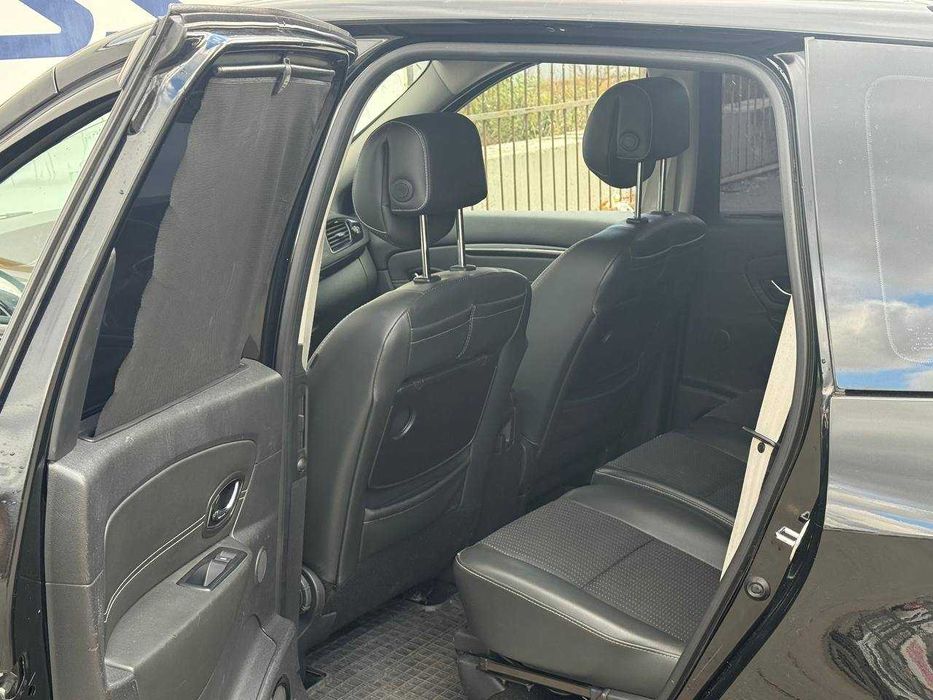 Renault Megane Scenic 2012 кредит БЕЗ ПЕРШОГО ВНЕСКУ обмін , викуп