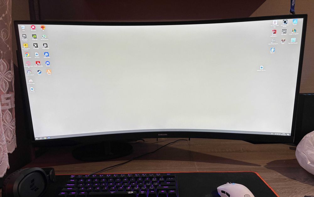 Monitor SAMSUNG Odyssey G5 LC34G55TWWPXEN 34" 165Hz 3440x1440px 1 ms