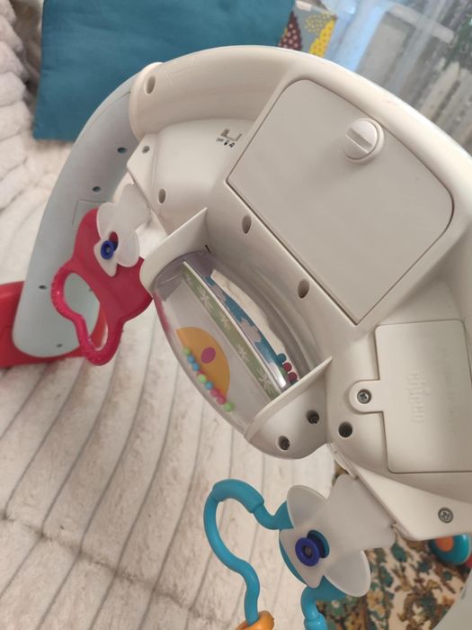 Chicco ігровий розвиваючий центр