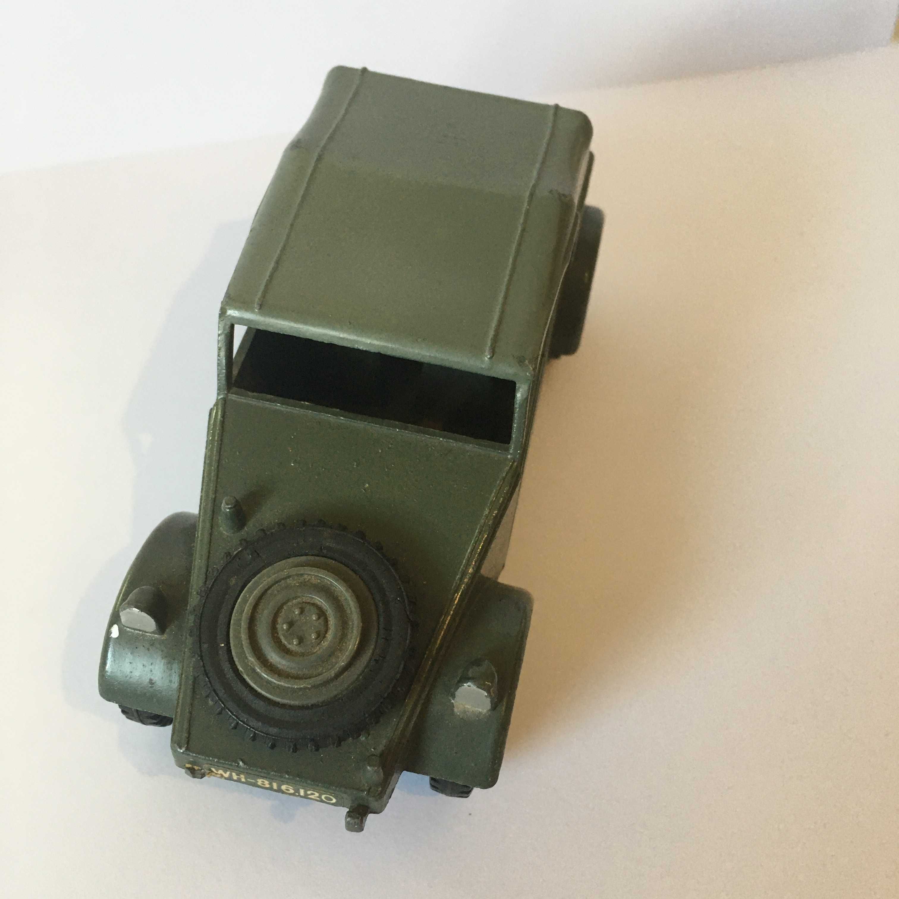 miniatura DINKY TOYS VOLKSWAGEN KDF