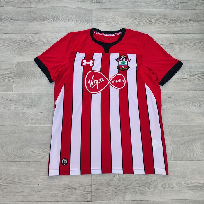 Футбольна футболка Southampton Under Armour 2018/19 home jersey