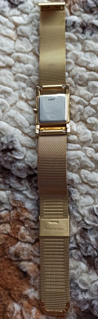 Zegarek Timex T2J921 (złoty)