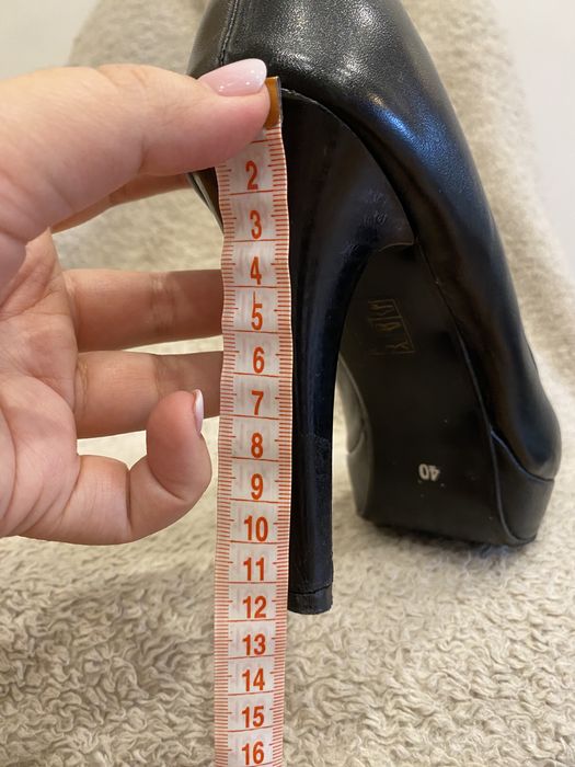 Bardzo wygodne czarne wysokie szpilki, skóra naturalna, polski produce