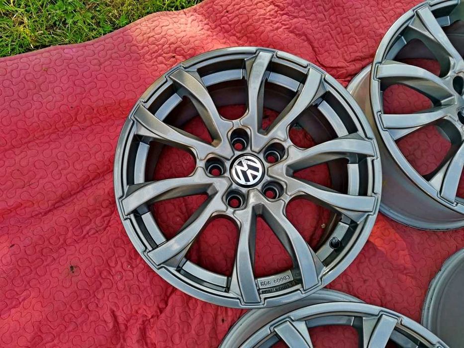 ALUFELGI 16' VW Golf V VI VII Touran Passat Sharan Jetta ET37 - 5x112