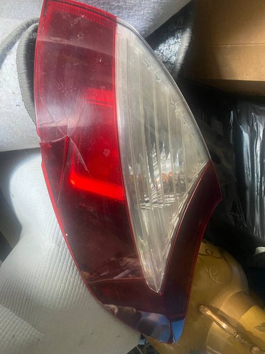 Задний правый фонарь Меган 3