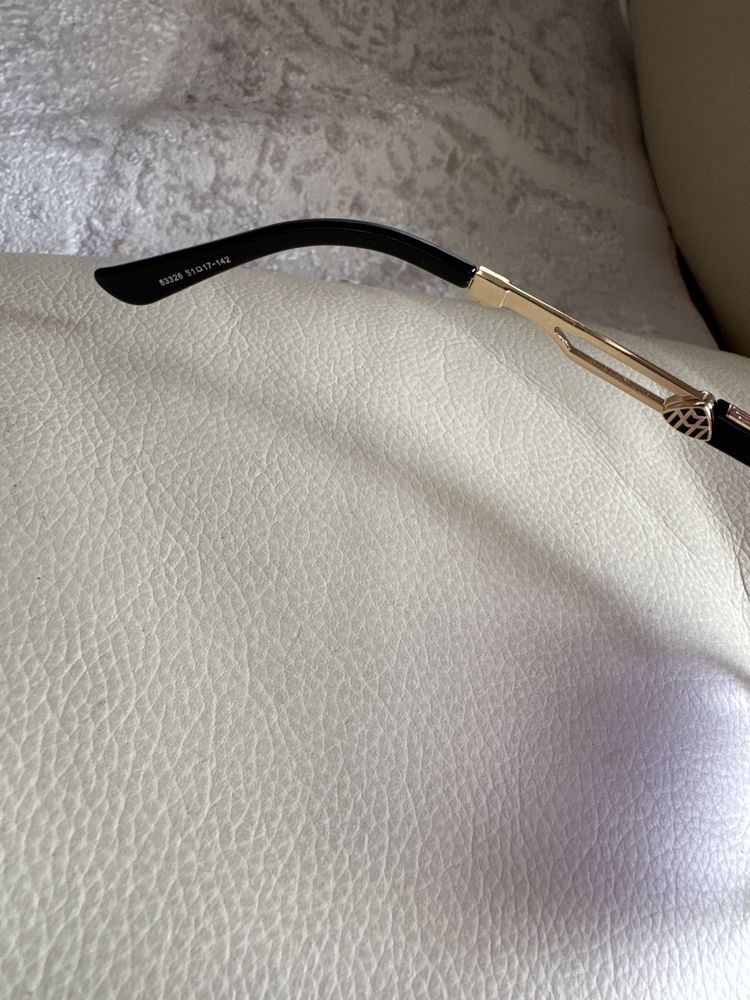 Окуляри 2 пари , сонцезахисні MAYBACH та LOEWE