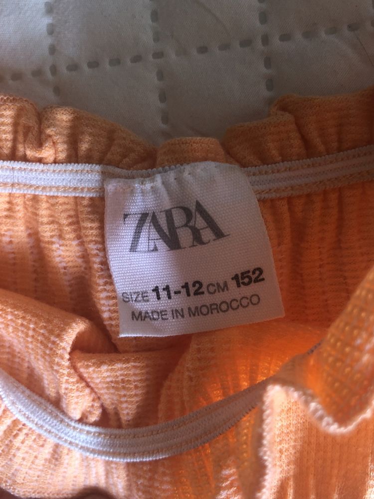 Top laranja da zara