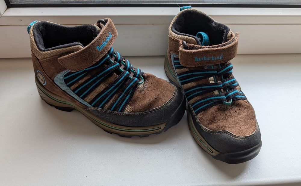 Buty dziecięce Timberland na zimę. Rozmiar 30