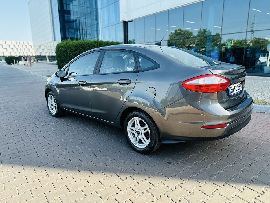 Ford Fiesta 2018 Автомат